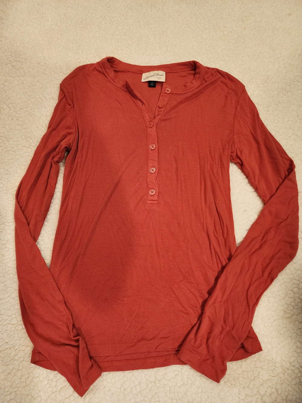 Universal Thread Women's Long-Sleeve Button Henley in Rust